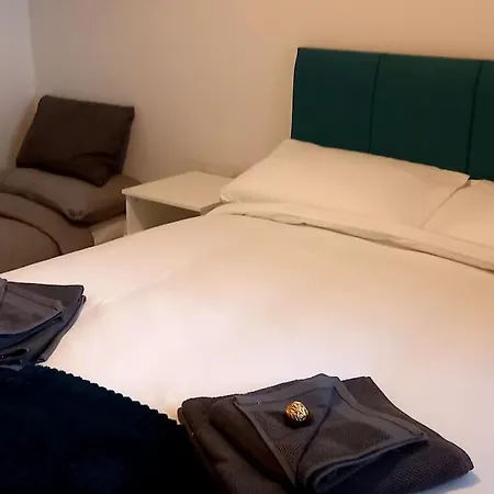 Tadgh's 펜션 에니스